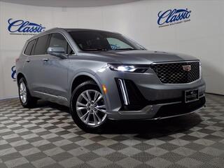 2025 Cadillac XT6