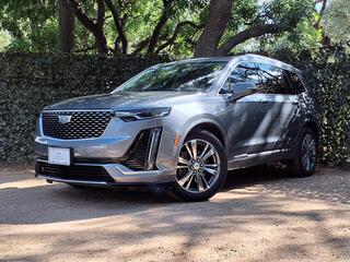 2022 Cadillac XT6