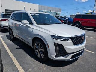 2021 Cadillac XT6