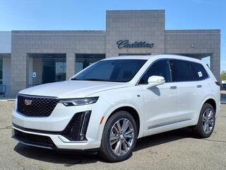 2025 Cadillac XT6