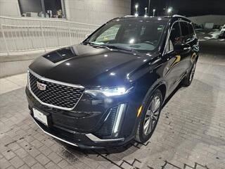 2022 Cadillac XT6