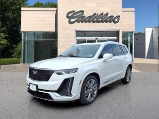 2022 Cadillac XT6