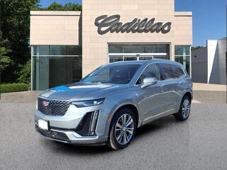 2025 Cadillac XT6