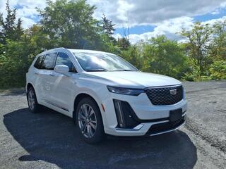 2023 Cadillac XT6