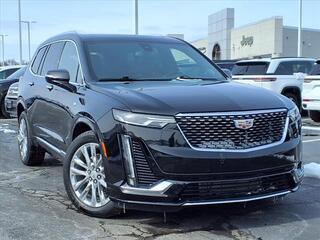 2022 Cadillac XT6