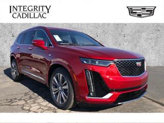 2025 Cadillac XT6