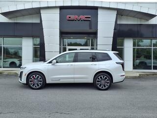 2025 Cadillac XT6