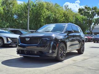 2025 Cadillac XT6