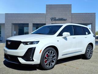 2025 Cadillac XT6