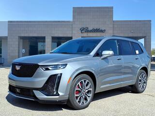 2025 Cadillac XT6