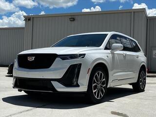 2025 Cadillac XT6