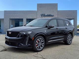 2025 Cadillac XT6