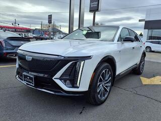 2025 Cadillac Lyriq