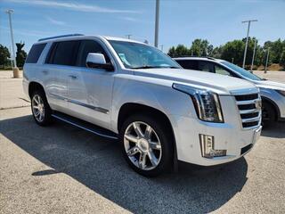 2017 Cadillac Escalade for sale in West Bend WI