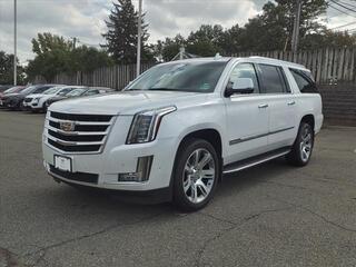 2017 Cadillac Escalade Esv