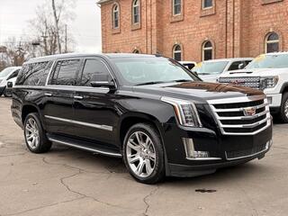 2017 Cadillac Escalade Esv for sale in Howell MI