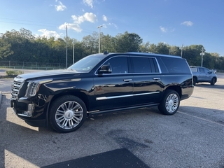 2017 Cadillac Escalade Esv