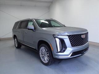 2025 Cadillac Escalade Esv