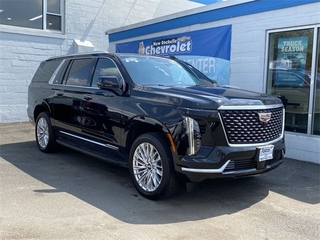 2025 Cadillac Escalade Esv