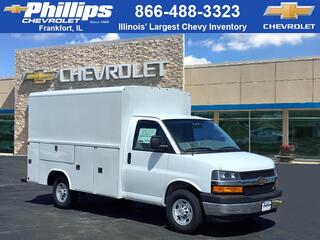2024 Chevrolet Express for sale in Frankfort IL