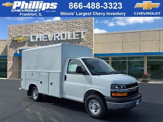 2025 Chevrolet Express for sale in Frankfort IL