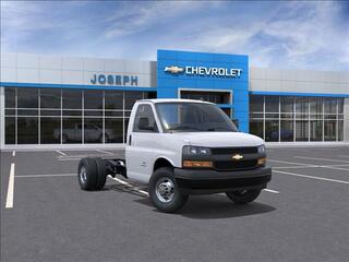2025 Chevrolet Express for sale in Cincinnati OH
