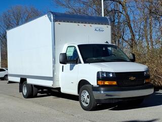 2025 Chevrolet Express for sale in Cincinnati OH