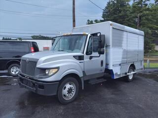 2015 International Beverage Truck