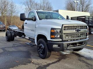 2024 Chevrolet Silverado 6500HD for sale in Aurora OH