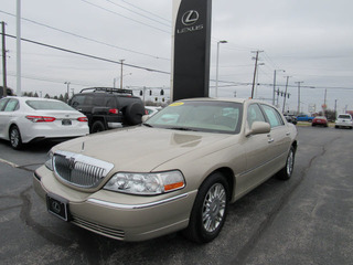 2006 Lincoln Town Car