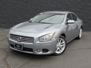 2009 Nissan Maxima