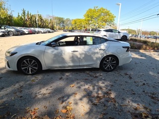 2023 Nissan Maxima