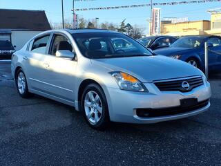 2009 Nissan Altima for sale in Lindenhurst NY