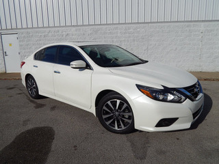 2017 Nissan Altima for sale in Clarksville TN