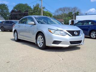 2017 Nissan Altima for sale in Roseville MI