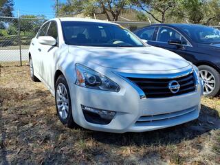 2015 Nissan Altima for sale in Melbourne FL