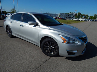 2015 Nissan Altima for sale in Clarksville TN