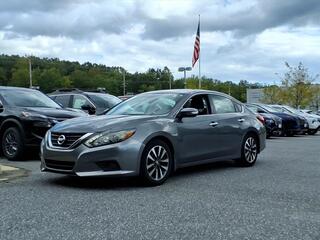 2017 Nissan Altima for sale in West Mifflin PA