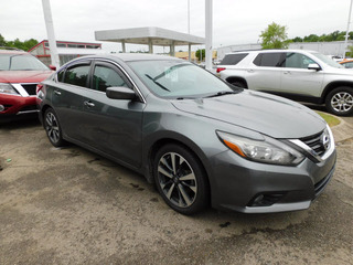 2016 Nissan Altima for sale in Clarksville TN