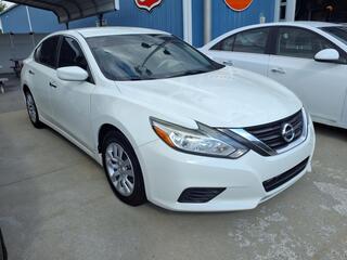 2016 Nissan Altima for sale in Guthrie KY
