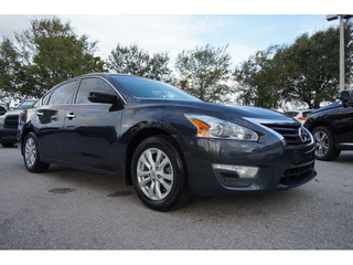 2014 Nissan Altima for sale in Riviera Beach FL