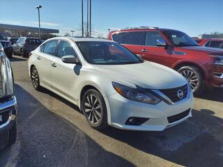 2018 Nissan Altima for sale in Clarksville TN