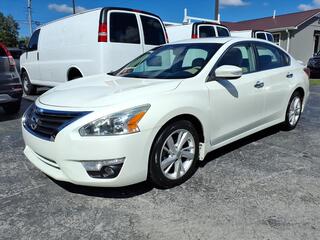 2013 Nissan Altima for sale in Manchester TN