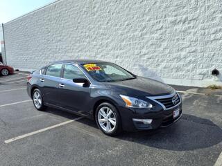 2013 Nissan Altima for sale in Bourbonnais IL