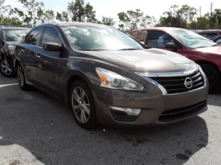 2013 Nissan Altima for sale in Riviera Beach FL