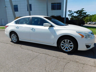 2014 Nissan Altima for sale in Clarksville TN