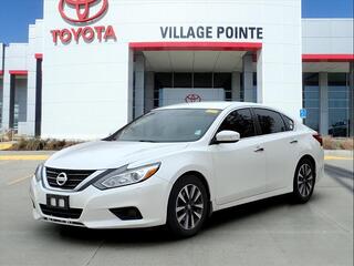 2017 Nissan Altima for sale in Elkhorn NE