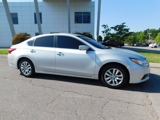 2016 Nissan Altima for sale in Clarksville TN