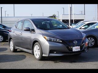 2025 Nissan Leaf