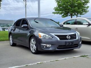 2013 Nissan Altima for sale in Omaha NE